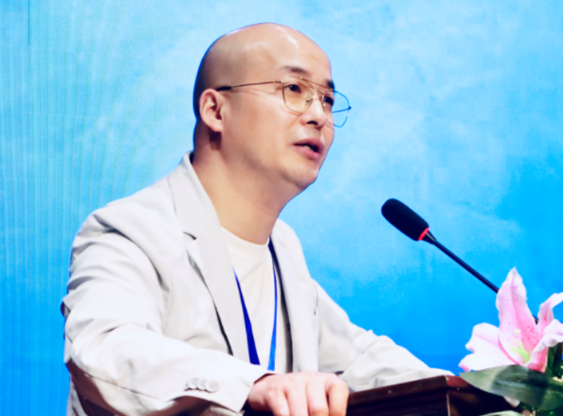 我院专家张华帮高考后的孩子科学重建心灵避风港
