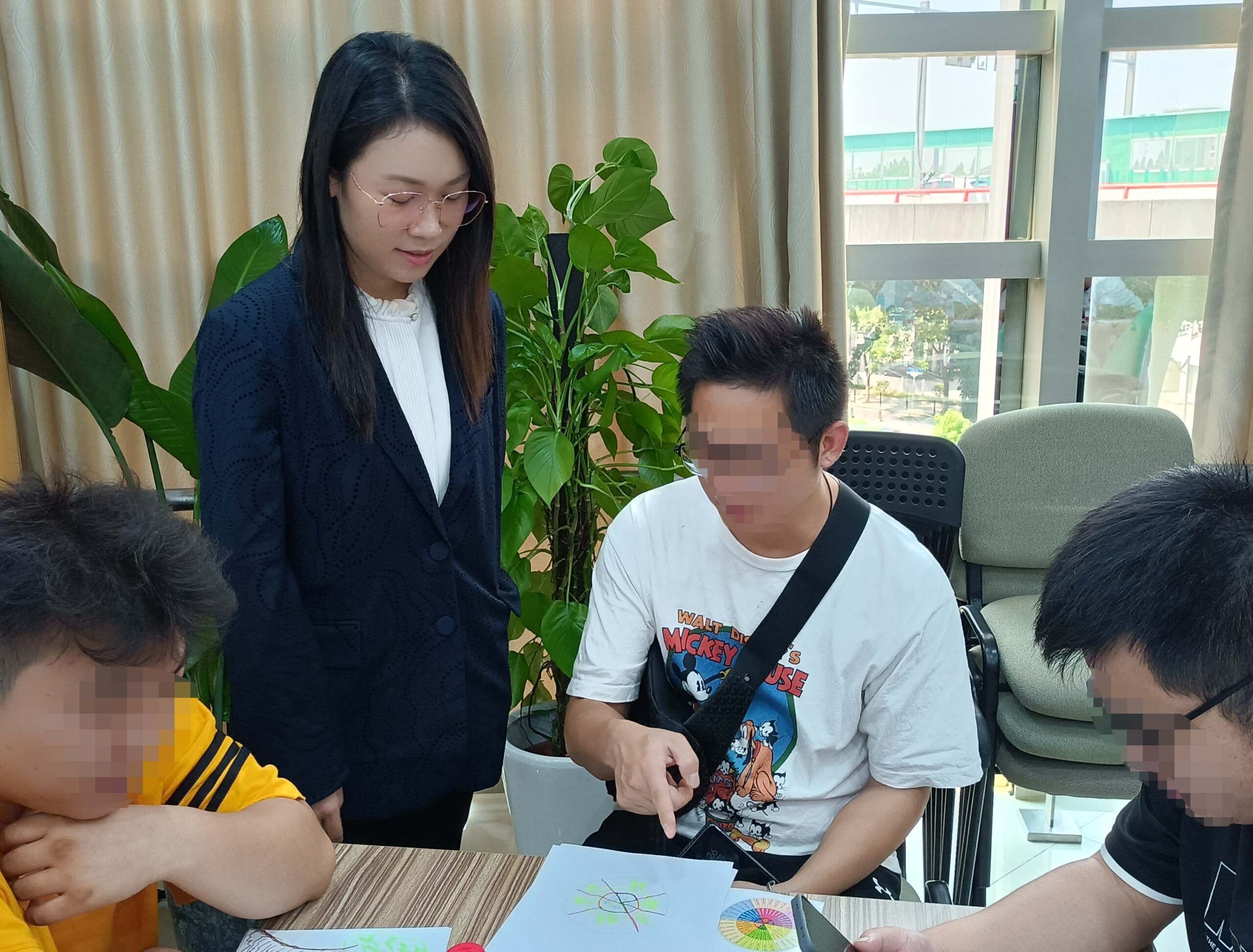 我院为浦东新区社区矫正对象开展第3场心理服务